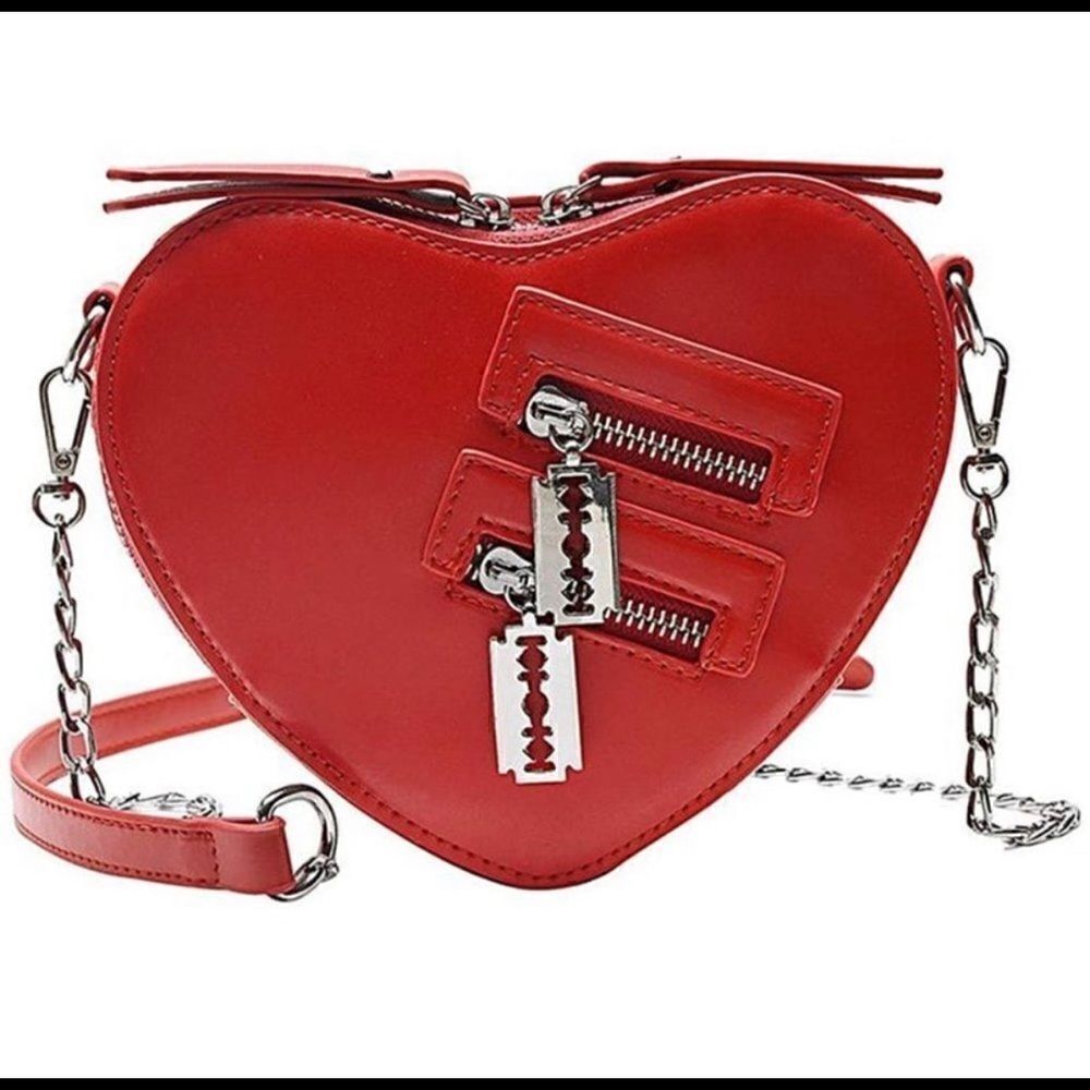 Red Heart Purse Handbag - Picture 6 of 7